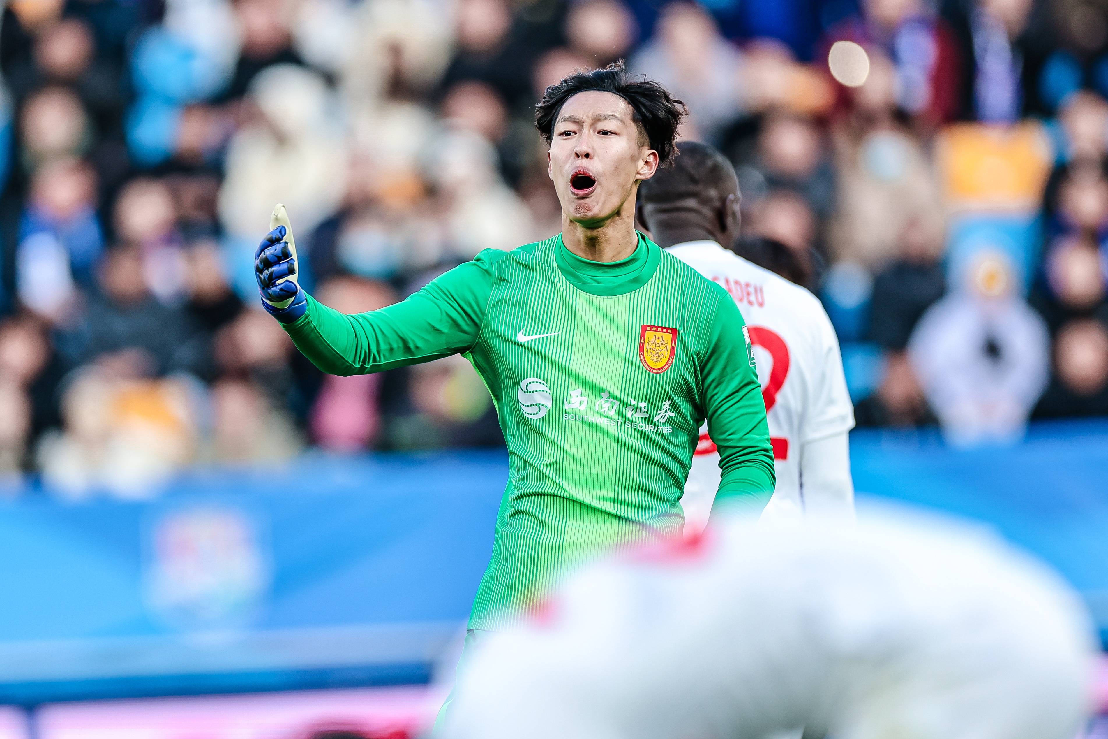 19岁门将姚浩洋:从小中超挫折中淬炼,目标直指国家队