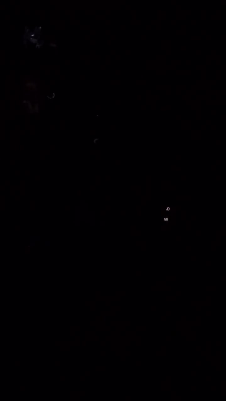哈登凌晨4:35晒训练自拍 配文工作电话让我们一起努力 哈登凌晨4:35晒训练自拍 配文工作电话让我们一起努力