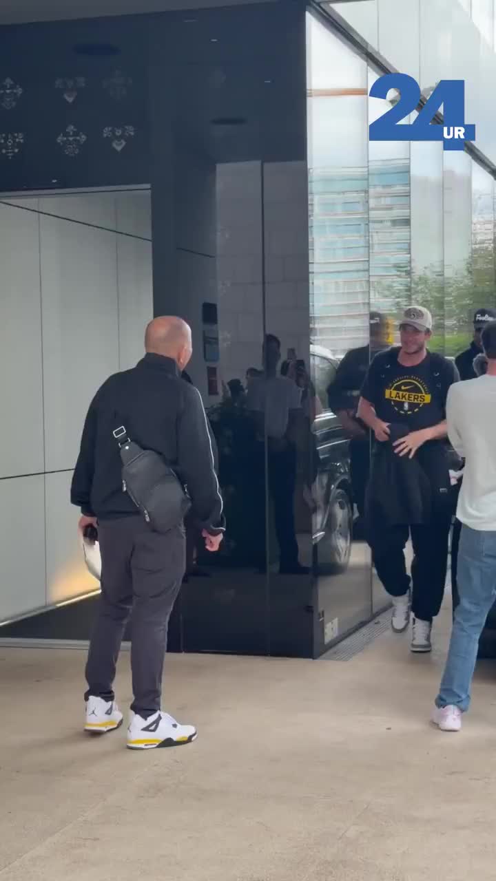 东契奇训练营开营 湖人球员抵达卢布尔雅那 东契奇训练营开营 湖人球员抵达卢布尔雅那